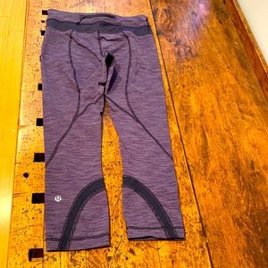 Lululemon purple stripe capri running pants